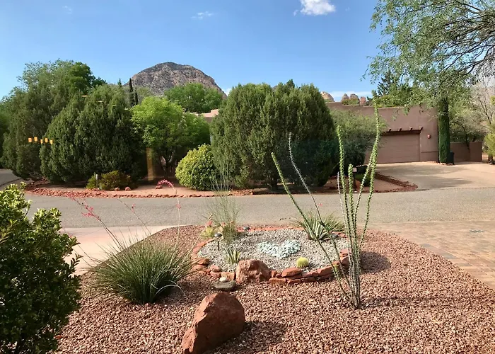 Mountain View Apartment, Residential Area, Private Entrance